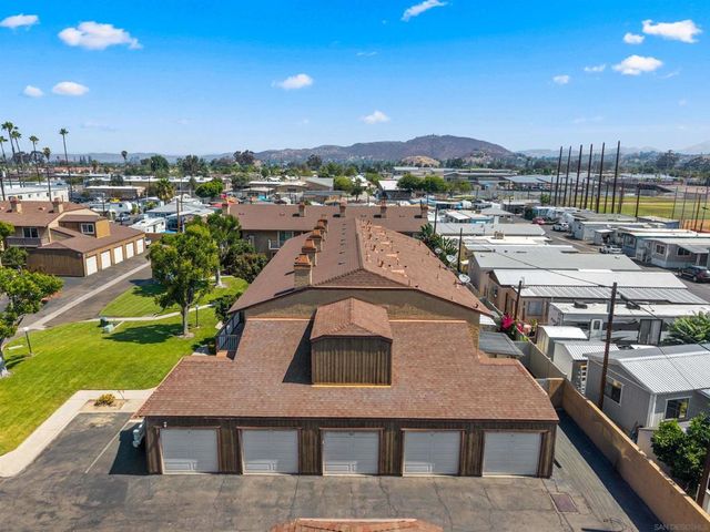 988 E Main St E, El Cajon, CA 92021