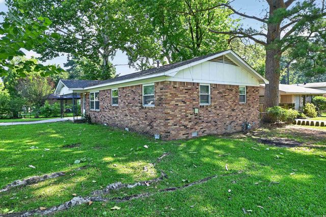 40 Regency Cir Circle, Little Rock, AR 72209