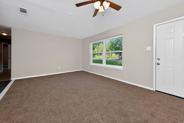 40 Regency Cir Circle, Little Rock, AR 72209