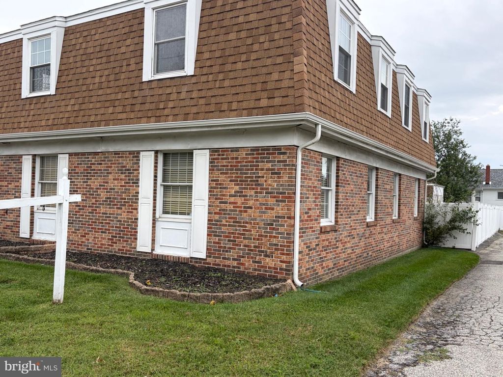 2 CHESTNUT ST, PENNSVILLE, NJ 08070 — photo 4