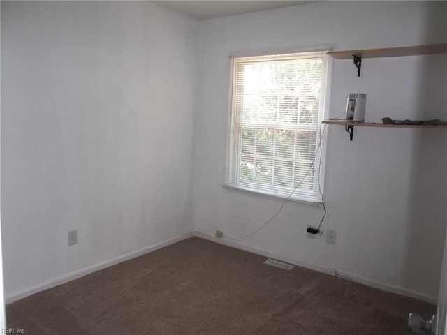 158 Alleghany RD, Hampton, VA 23661