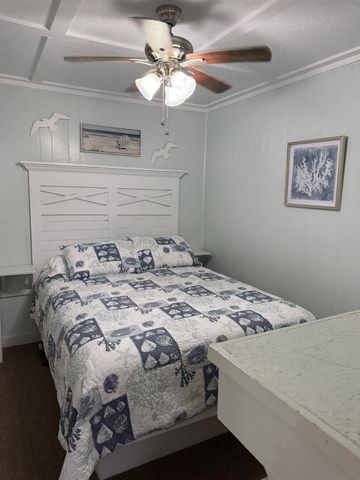 2716 Highway 1, Grand Isle, LA 70358