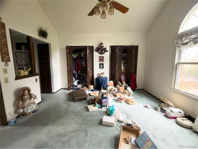 2933 S Macon St, Aurora, CO 80014