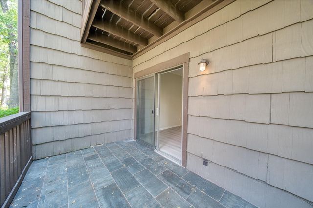 11711 Memorial Drive 573, Houston, TX 77024