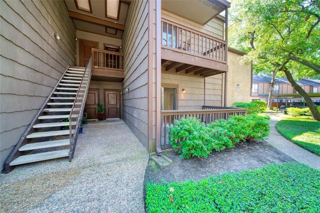 11711 Memorial Drive 573, Houston, TX 77024