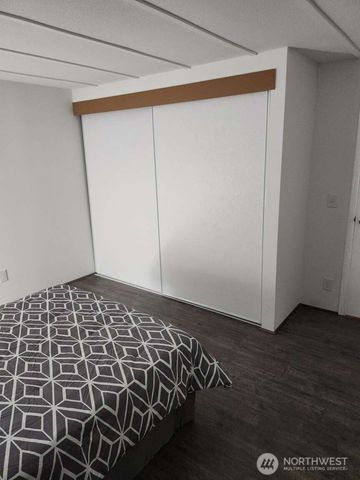 33040 NE 66th Street, Carnation, WA 98014