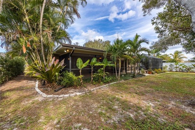 1614 S Mayfair RD, Fort Myers, FL 33919