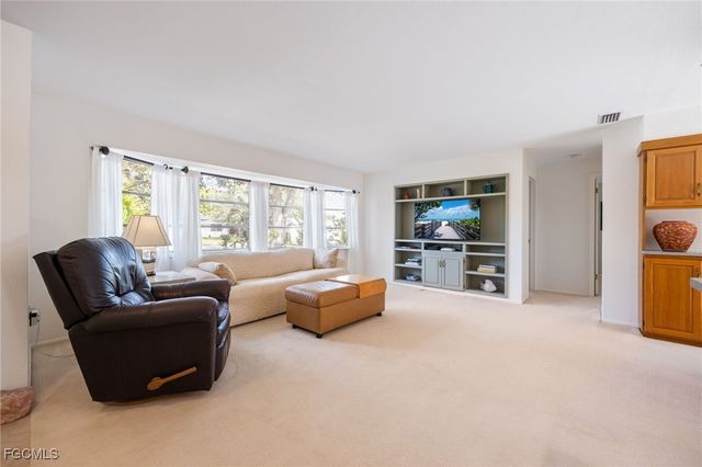 1614 S Mayfair RD, Fort Myers, FL 33919