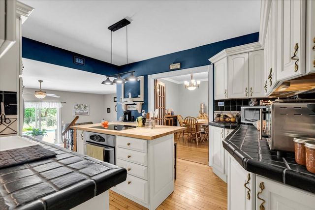294 Recor Road, East China, MI 48054