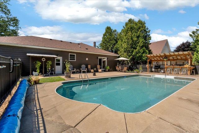 294 Recor Road, East China, MI 48054
