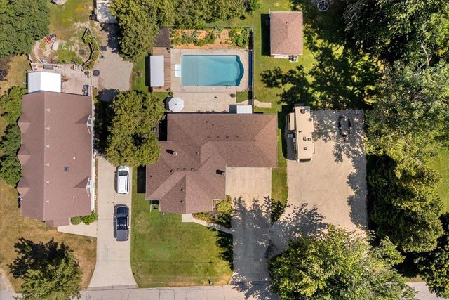 294 Recor Road, East China, MI 48054