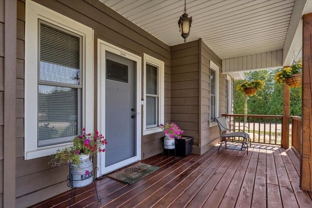 294 Recor Road, East China, MI 48054