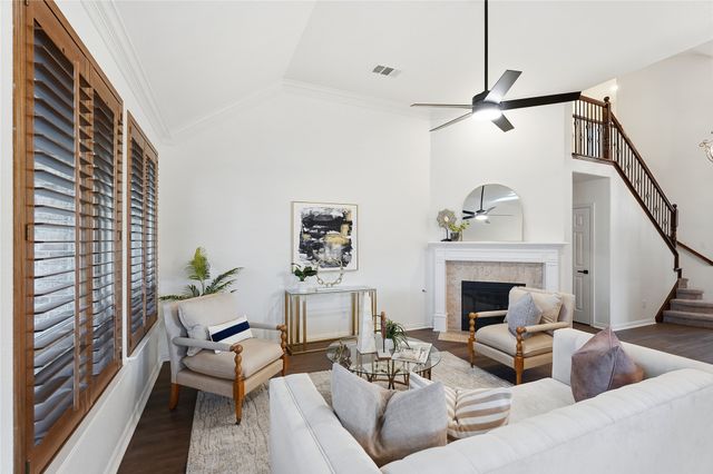 9316 Sterling Gate Drive, Mckinney, TX 75072