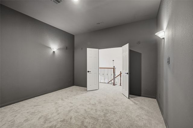 9316 Sterling Gate Drive, Mckinney, TX 75072