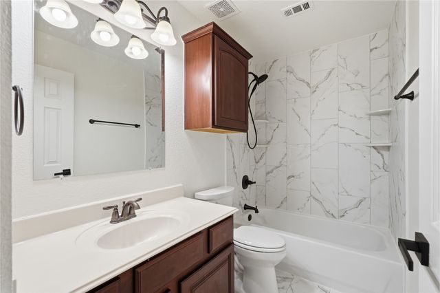 9316 Sterling Gate Drive, Mckinney, TX 75072