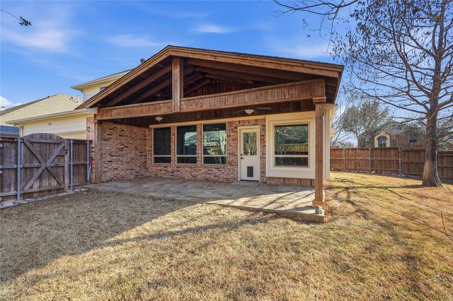 9316 Sterling Gate Drive, Mckinney, TX 75072