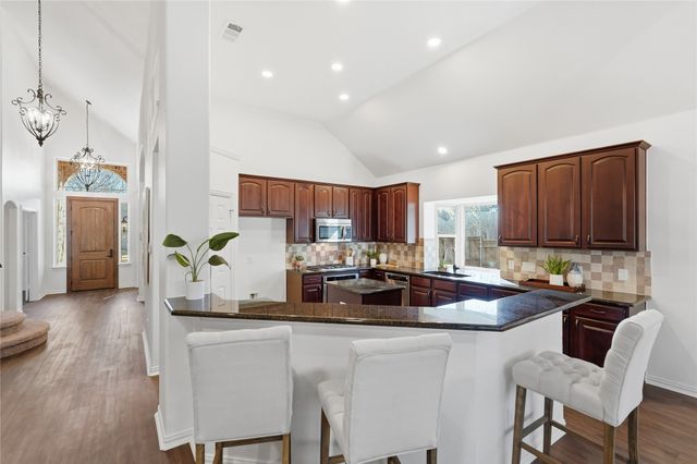 9316 Sterling Gate Drive, Mckinney, TX 75072