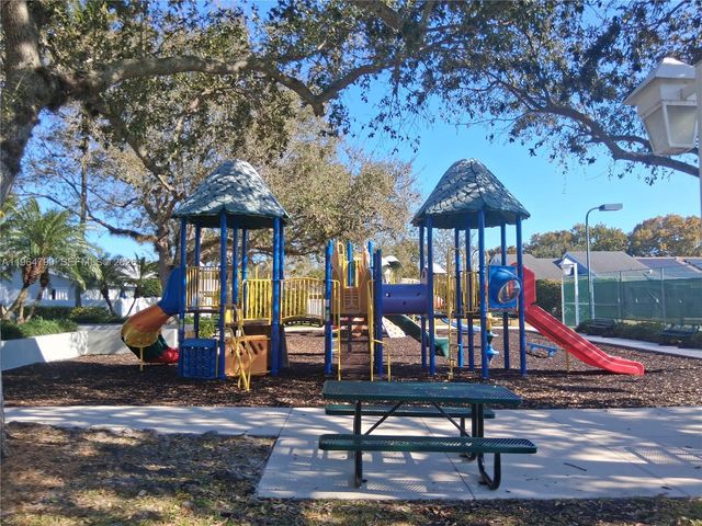 14456 SW 138th Ave, Miami, FL 33186