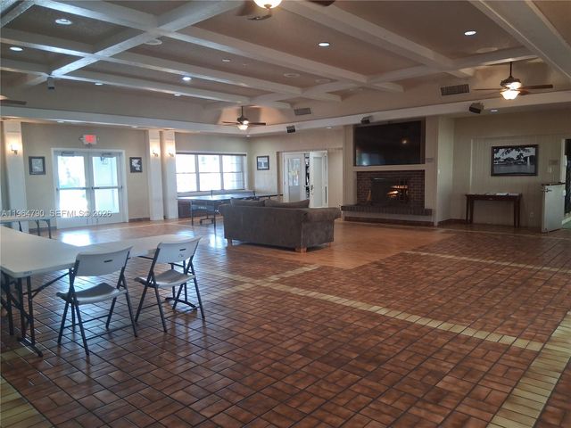 14456 SW 138th Ave, Miami, FL 33186