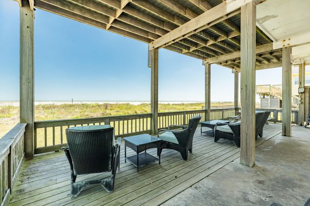 22509 Kennedy Drive, Galveston, TX 77554