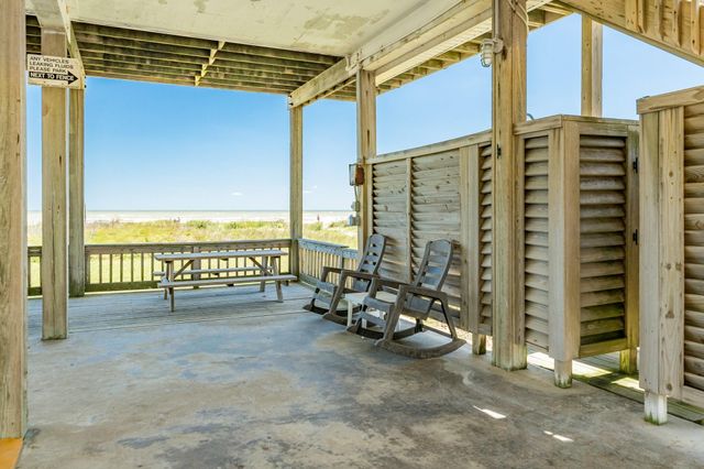 22509 Kennedy Drive, Galveston, TX 77554