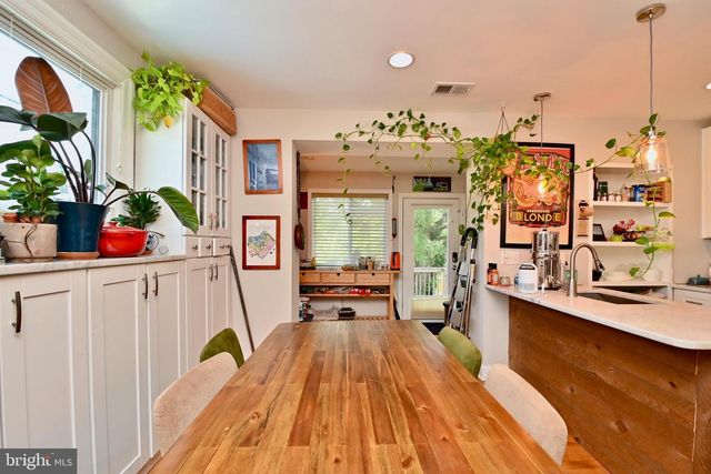 14 53RD ST SE, Washington, DC 20019