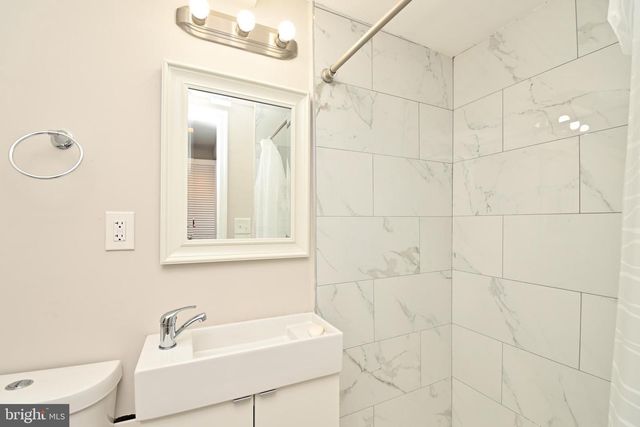 14 53RD ST SE, Washington, DC 20019