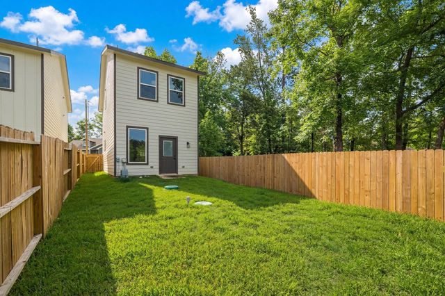 15301 Coaltown Road, Willis, TX 77378