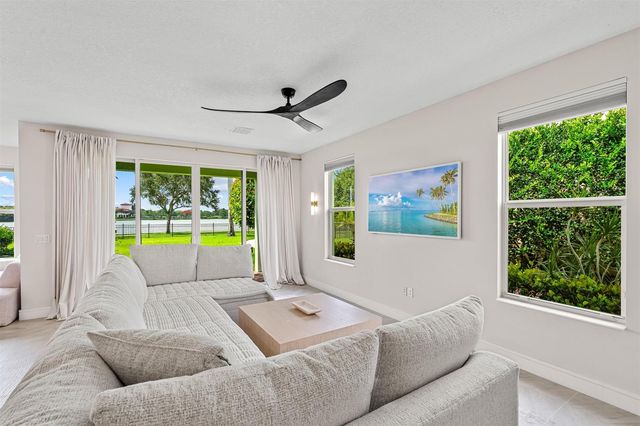 1570 NW 48th Place, Boca Raton, FL 33431