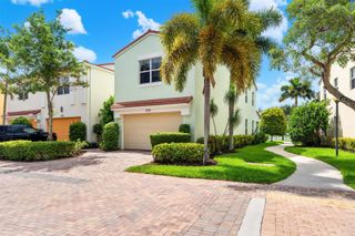 1570 NW 48th Place, Boca Raton, FL 33431