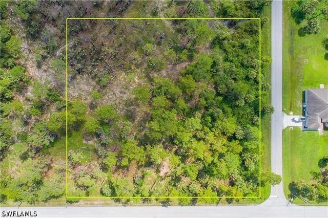 DESOTO BLVD S 24 AVE E, Naples, FL 34117
