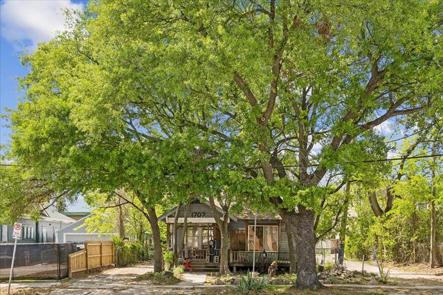 1707 Yale Street, Houston, TX 77008