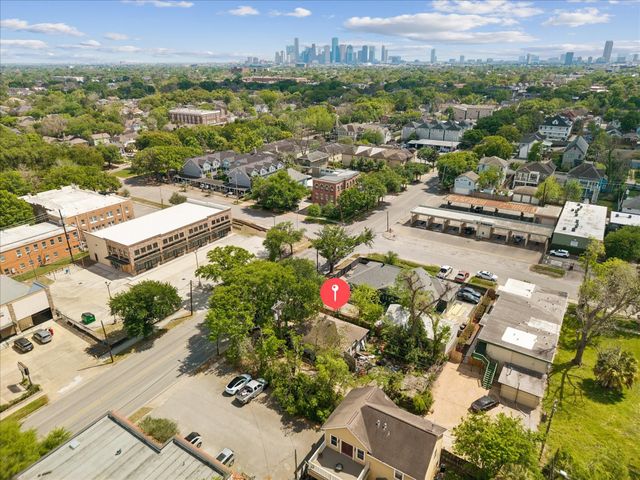 1707 Yale Street, Houston, TX 77008