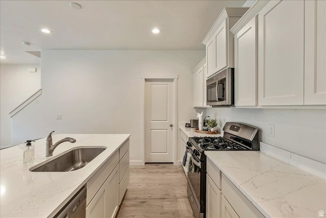 1104 S 200 E, Spanish Fork, UT 84660