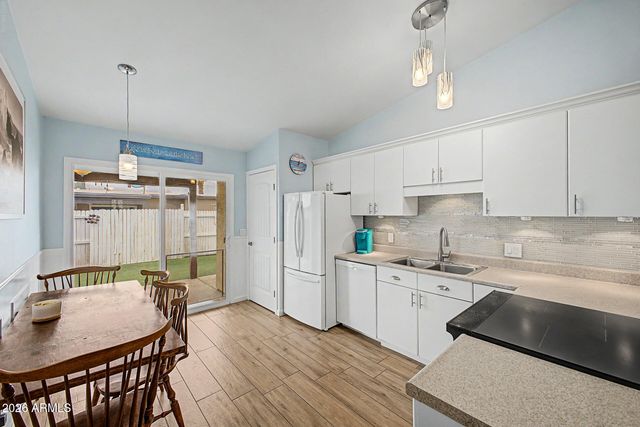 313 E SEQUOIA Drive, Phoenix, AZ 85024
