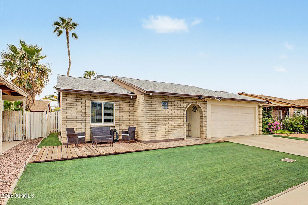 313 E SEQUOIA Drive, Phoenix, AZ 85024 — photo 2