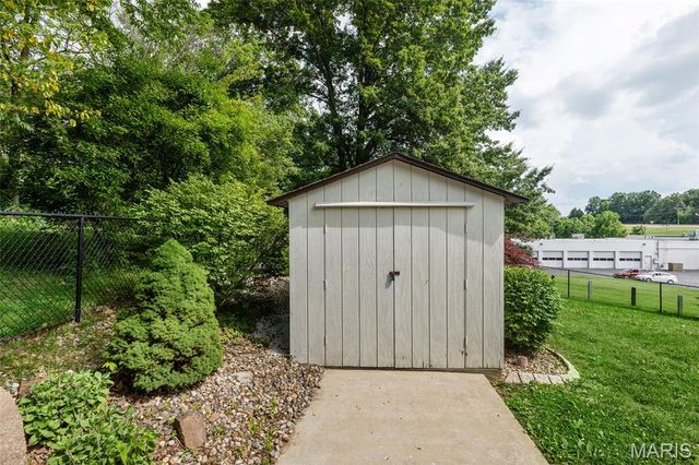 3624 Bloomer Drive, Alton, IL 62002