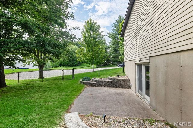 3624 Bloomer Drive, Alton, IL 62002