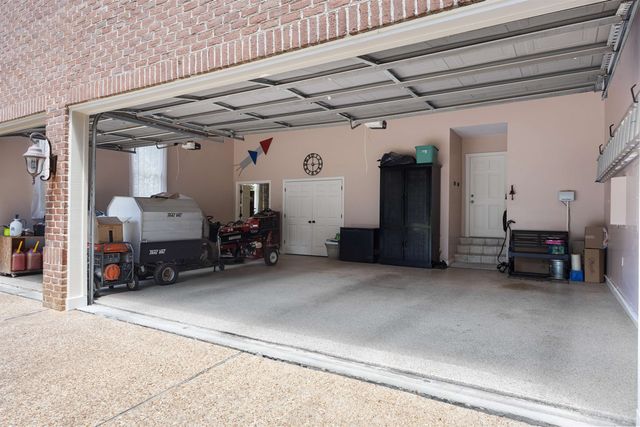 10555 SPARKLE CREEK CV E, Eads, TN 38028
