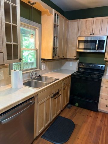 190 N Poplar Drive, Jasper, GA 30143