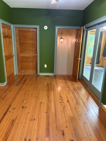 190 N Poplar Drive, Jasper, GA 30143