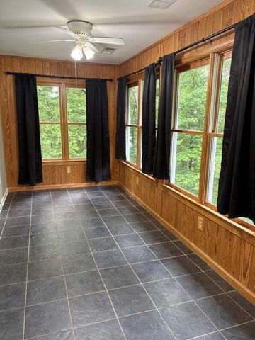 190 N Poplar Drive, Jasper, GA 30143