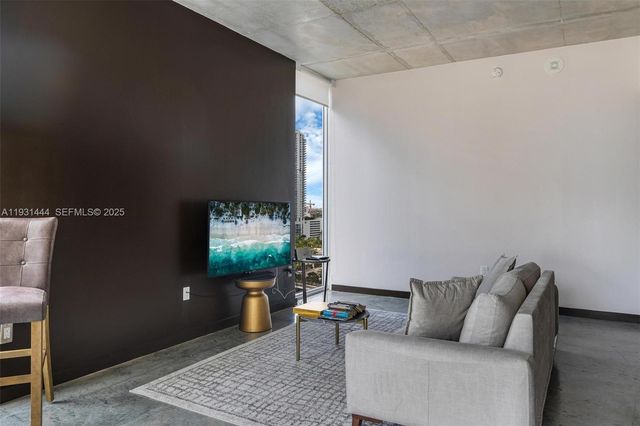 151 SE 1st St 401, Miami, FL 33131