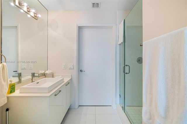 151 SE 1st St 401, Miami, FL 33131