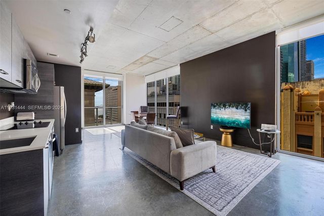 151 SE 1st St 401, Miami, FL 33131