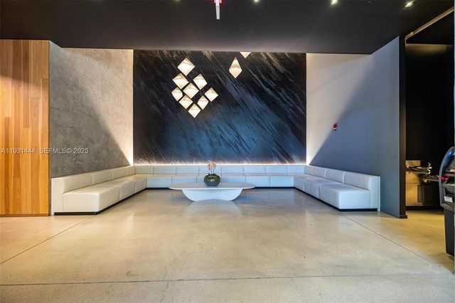 151 SE 1st St 401, Miami, FL 33131