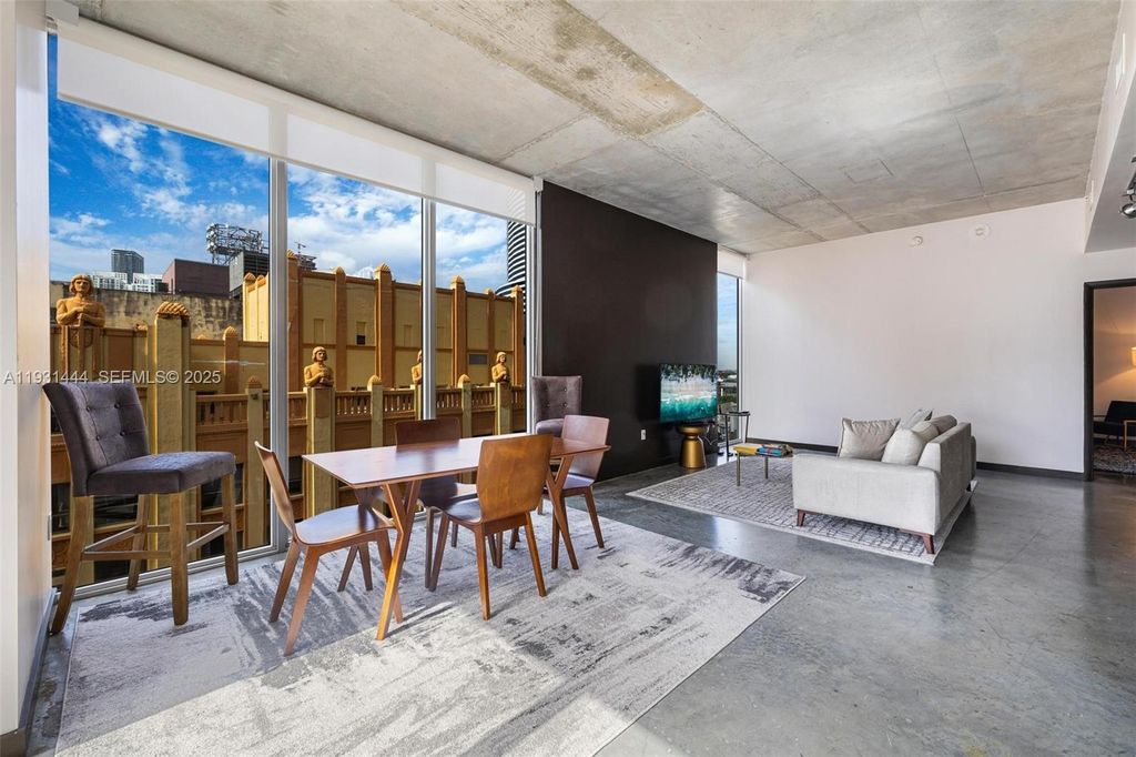 151 SE 1st St 401, Miami, FL 33131