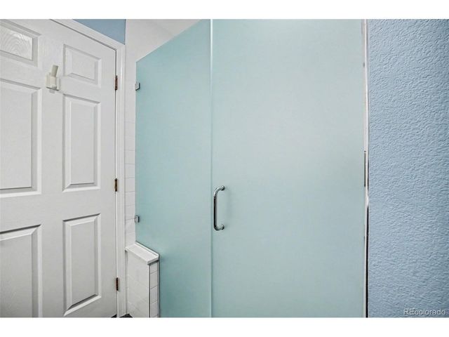 532 Canyon View Dr, Golden, CO 80403