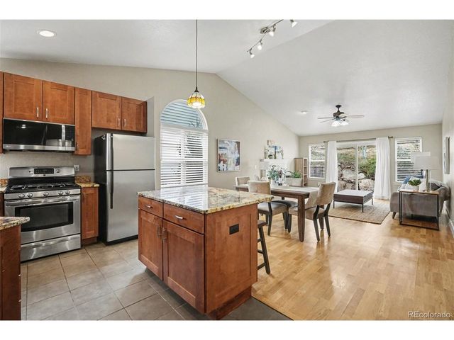 532 Canyon View Dr, Golden, CO 80403