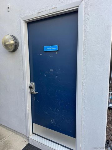 4750 Noyes St 202, San Diego, CA 92109